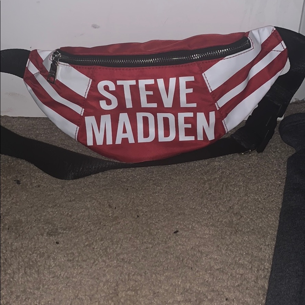 Very comfortable “STEVEN MADDEN “ fany❤️😍😍